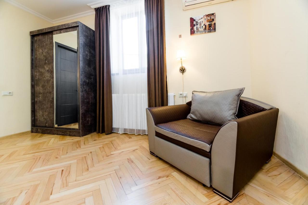 The Oldest Tbilisi Hotel Екстериор снимка
