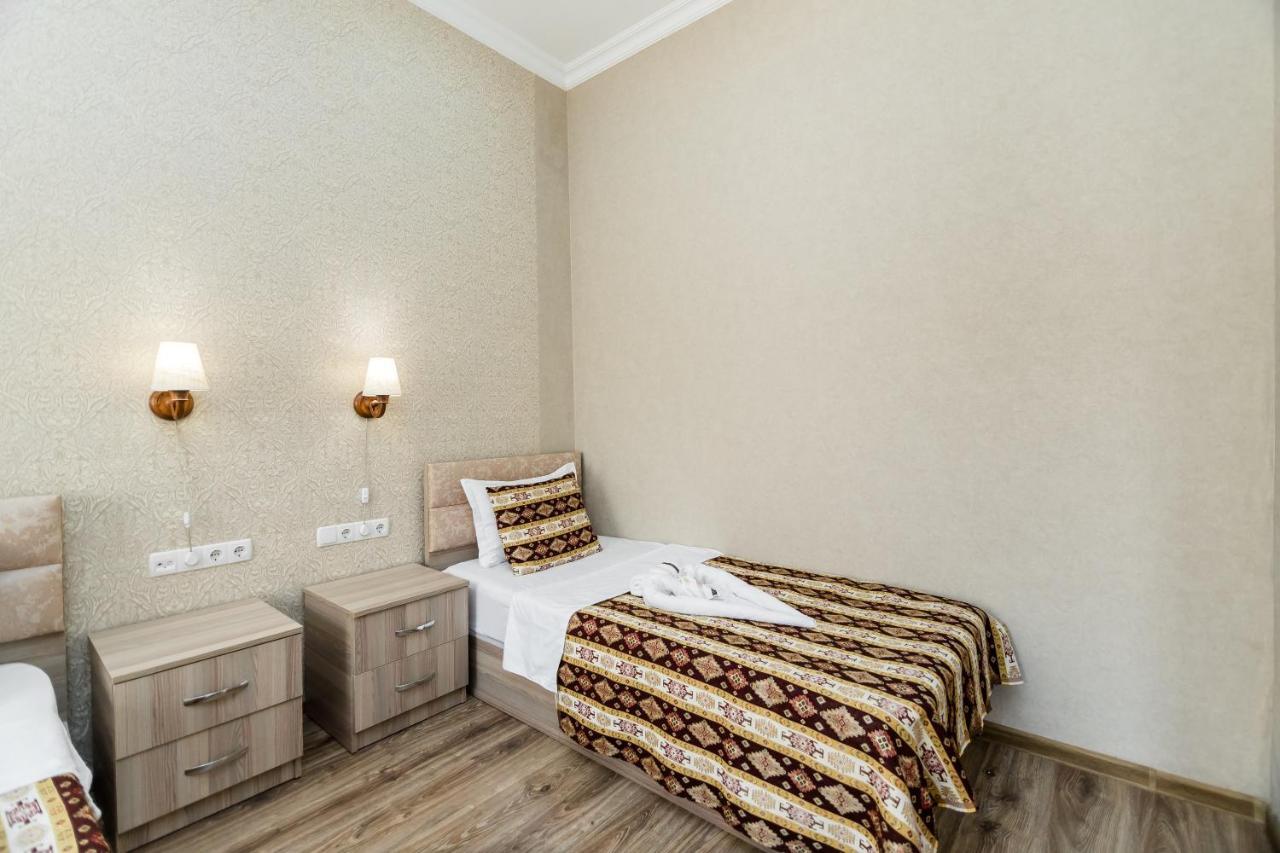The Oldest Tbilisi Hotel Екстериор снимка