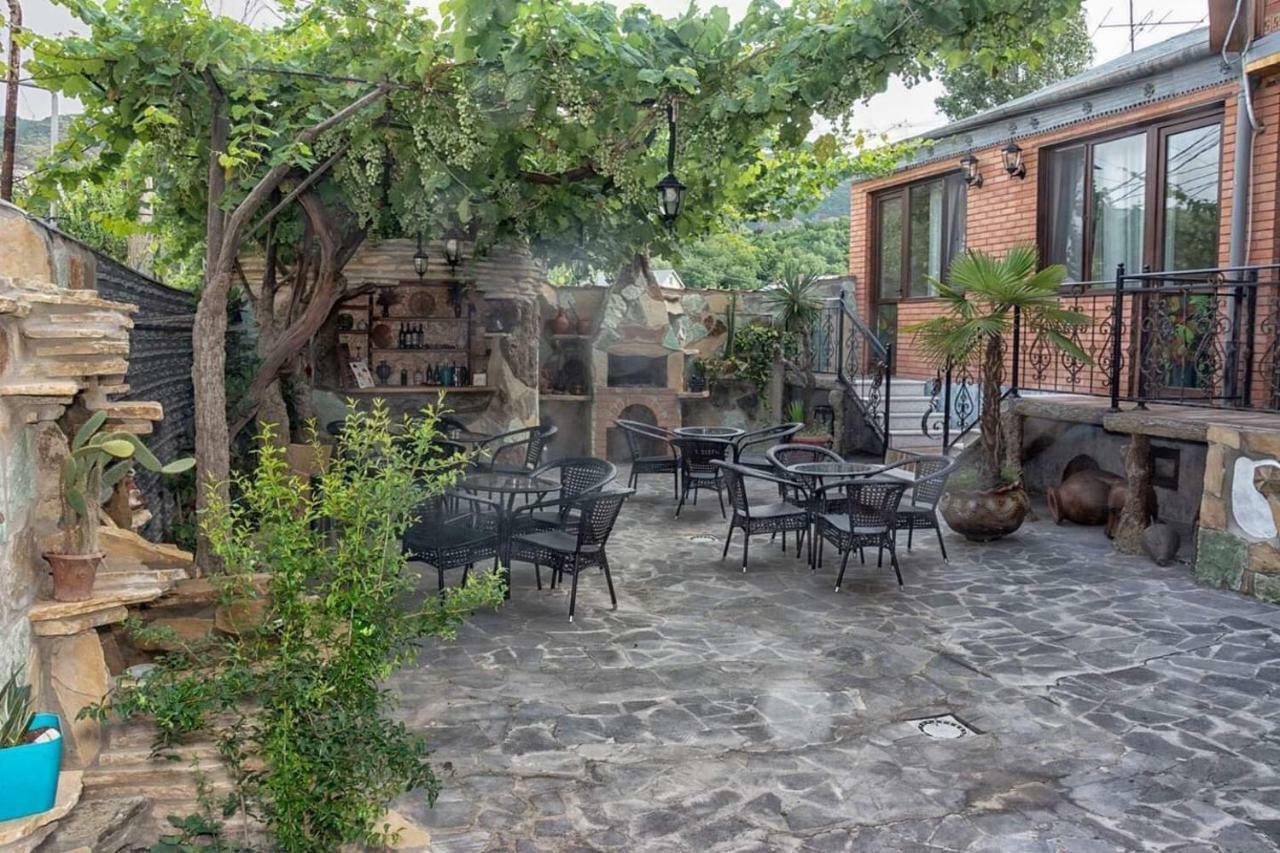 The Oldest Tbilisi Hotel Екстериор снимка