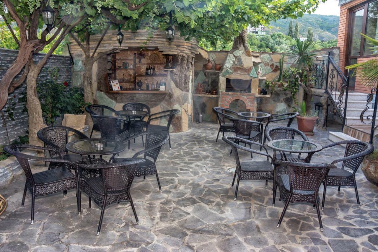 The Oldest Tbilisi Hotel Екстериор снимка