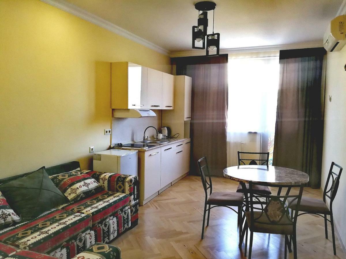 The Oldest Tbilisi Hotel Екстериор снимка