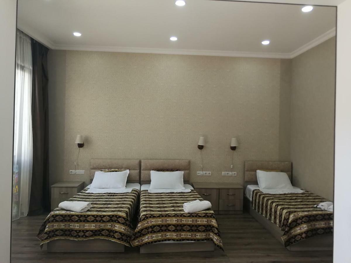 The Oldest Tbilisi Hotel Екстериор снимка